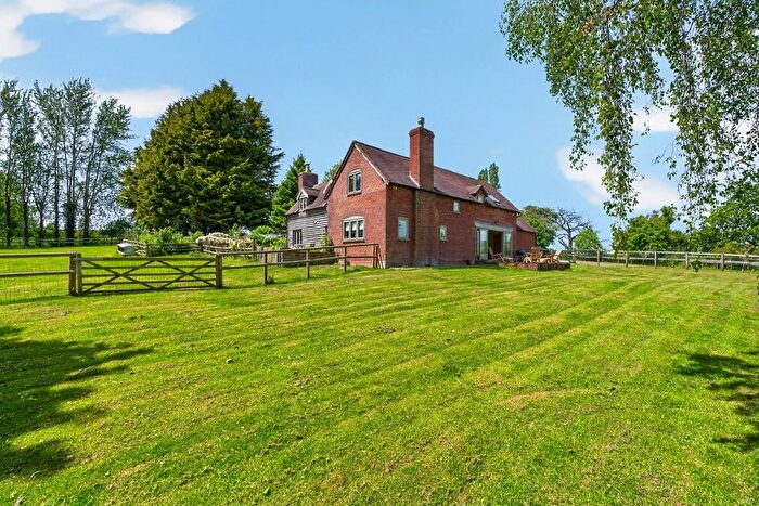 4 Bedroom Equestrian Property For Sale In Sutton, Tenbury Wells, WR15