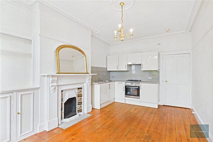 1 Bedroom Apartment To Rent In Devonshire Buildings, BA2