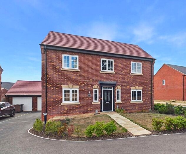 4 Bedroom Detached House For Sale In Meadowsweet Grove, Mickleover, DE3