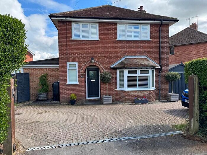 3 Bedroom Detached House To Rent In Harold Road, Kintbury, RG17