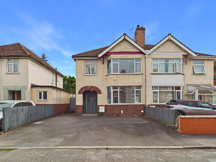 3 Bedroom Semi-Detached House For Sale In Mostyn Street, Whitecross, HR4