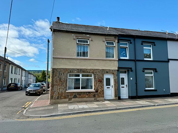 3 Bedroom End Of Terrace House For Sale In The Grawen, Merthyr Tydfil, CF47
