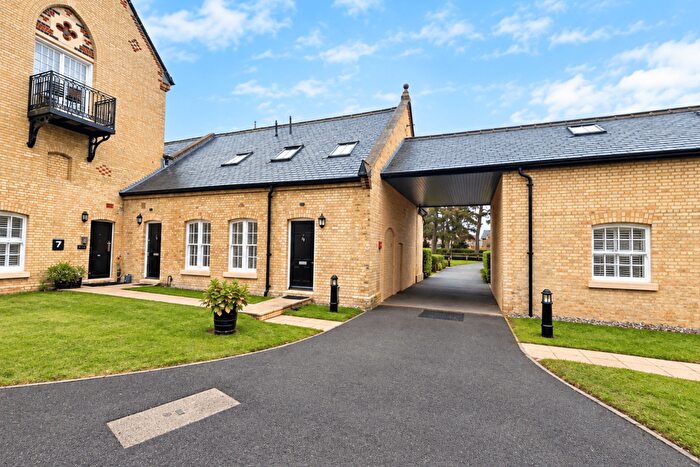 1 Bedroom Mews For Sale In Kingsley Avenue, Fairfield, Hitchin, SG5