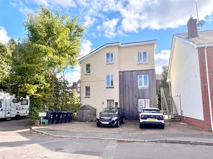 2 Bedroom Apartment To Rent In Crane Drive, Verwood, Dorset, BH31