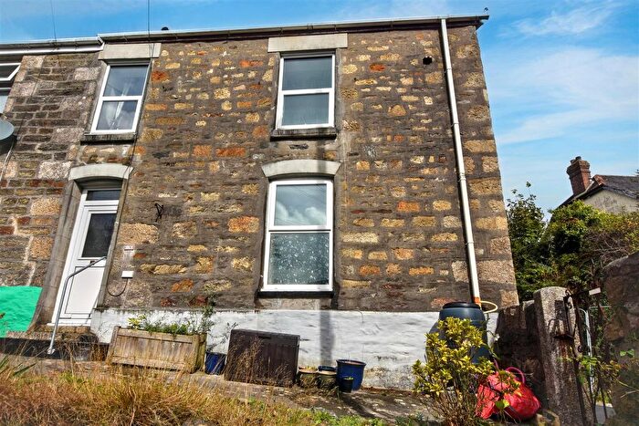 2 Bedroom End Of Terrace House For Sale In Blowinghouse Hill, Redruth, TR15