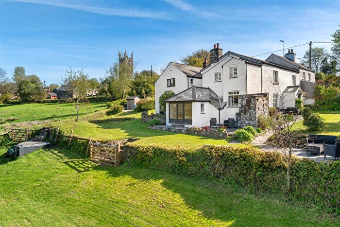 5 Bedroom Semi-Detached House For Sale In Mary Tavy, Tavistock, PL19