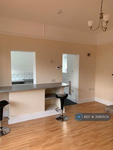 1 Bedroom Flat To Rent In Newton Lane, Chester, CH2