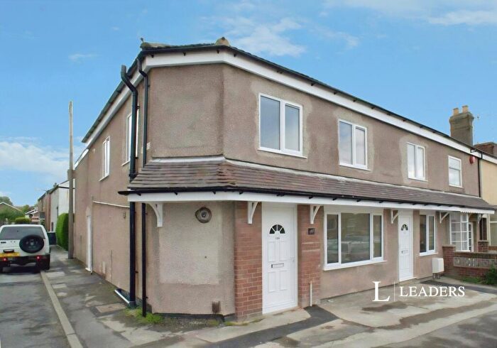 2 Bedroom Flat To Rent In Newthorpe Common, Eastwood, NG16