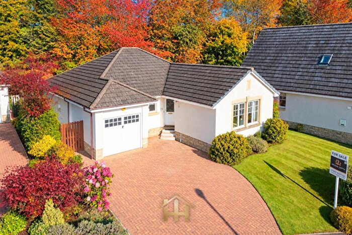3 Bedroom Detached Bungalow For Sale In Neddertoun View, Liff, Dundee, DD2