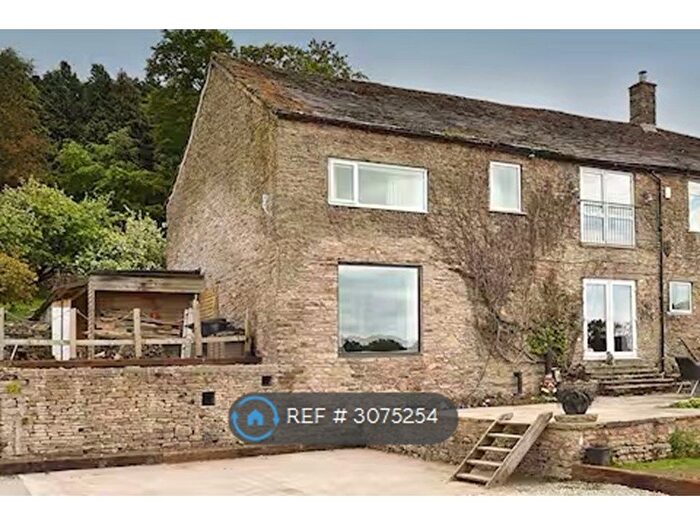 5 Bedroom End Of Terrace House To Rent In Moorside Lane, Macclesfield, SK10