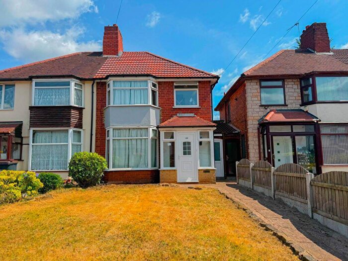 3 Bedroom Semi-Detached House For Sale In Wyrley Road, Witton, Birmingham, B6