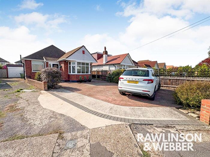 3 Bedroom Detached Bungalow For Sale In Third Close, West Molesey, KT8