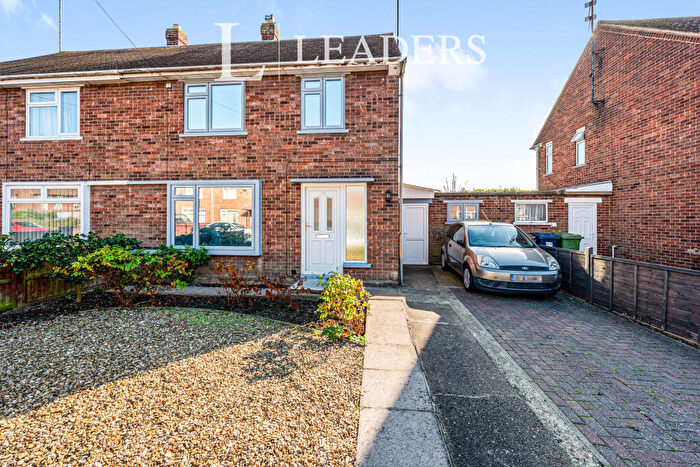 3 Bedroom Semi-Detached House To Rent In Bramley Road, PE13