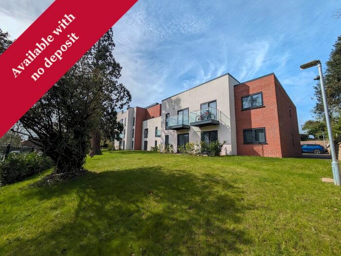 2 Bedroom Flat To Rent In Manthorpe Lodge, Lodge Way, Grantham, NG31