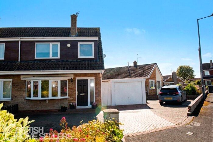 3 Bedroom Semi-Detached House For Sale In Worsley Place, Skellow, Doncaster, South Yorkshire, DN6