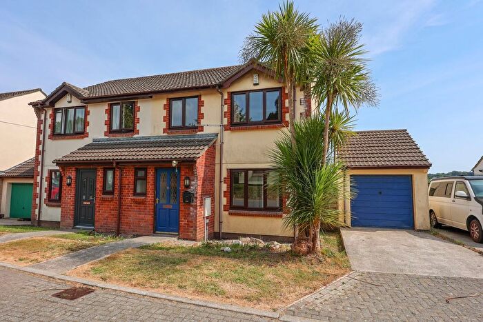 3 Bedroom Semi-Detached House For Sale In Jubilee Meadow, St Austell, PL25