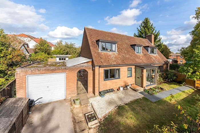 4 Bedroom Detached House For Sale In Appleford Drive, Abingdon, OX14