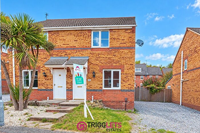 2 Bedroom Semi-Detached House For Sale In Portland Street, Barnsley, S70