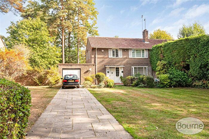 4 Bedroom Semi-Detached House For Sale In Paxton Gardens, Woodham, Surrey, GU21