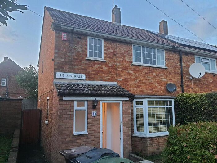 3 Bedroom End Of Terrace House To Rent In The Severalls, LU2
