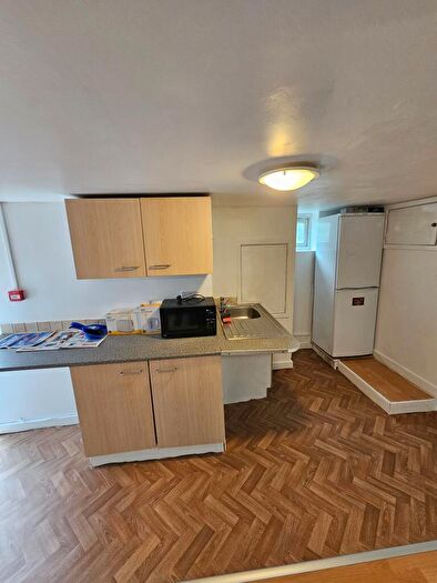 Studio To Rent In Flat, Seaforth Grove, Leeds, LS9