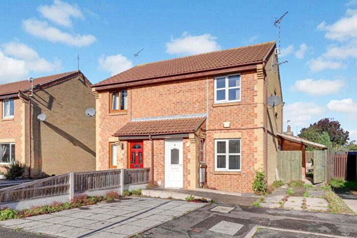 2 Bedroom Semi-Detached House For Sale In Hatton Crofts, Long Eaton, NG10