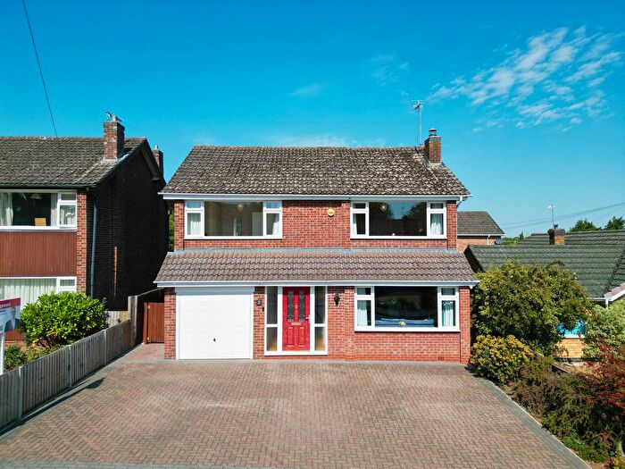 5 Bedroom Detached House For Sale In Turner Close, Rugby, CV21