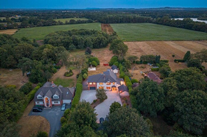 5 Bedroom Detached House For Sale In Manor Court, Dalefords Lane, Whitegate, CW8