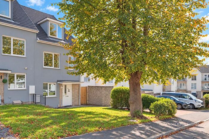 4 Bedroom Semi-Detached House For Sale In Grassendale Avenue, Plymouth, PL2
