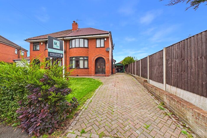 3 Bedroom Semi-Detached House For Sale In Lilford Drive, Great Sankey, WA5
