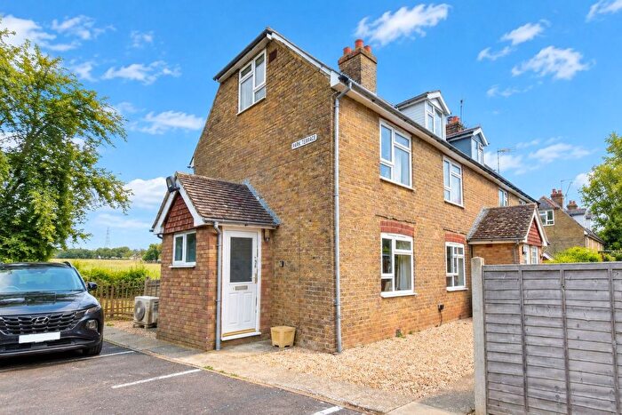 2 Bedroom End Of Terrace House For Sale In Park Terrace, Throwley Forstal, Faversham, ME13