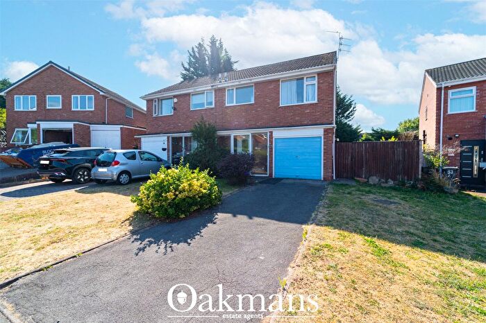 3 Bedroom Semi-Detached House To Rent In Copperbeech Close, Birmingham, B32