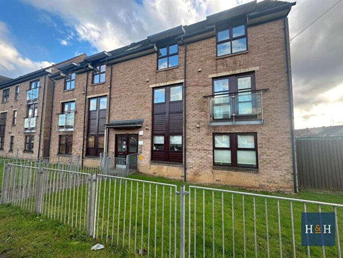2 Bedroom Apartment To Rent In Weedon Road, St. James -, NN5