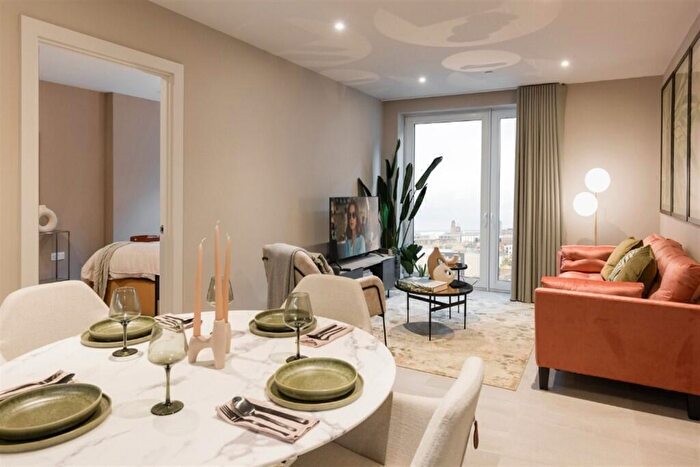 2 Bedroom Apartment To Rent In Mcewan Walk, Fountainbridge, Edinburgh, EH3