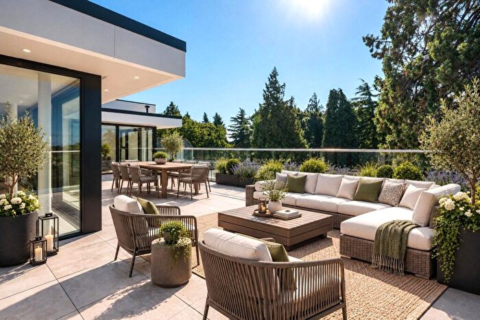 3 Bedroom Penthouse For Sale In Wilderton Road, Branksome Park, Poole, BH13