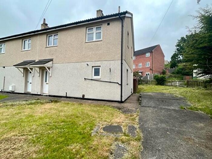 3 Bedroom House To Rent In Devon Drive, Brimington, S43