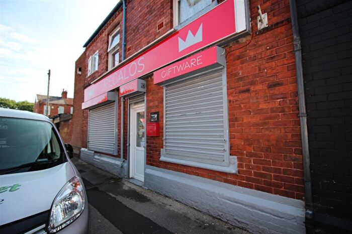 Property To Rent In Tennis Street, Dentons Green, WA10