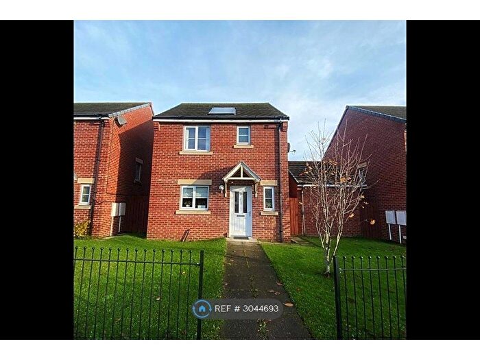 3 Bedroom Detached House To Rent In Howdon Green, Wallsend, NE28