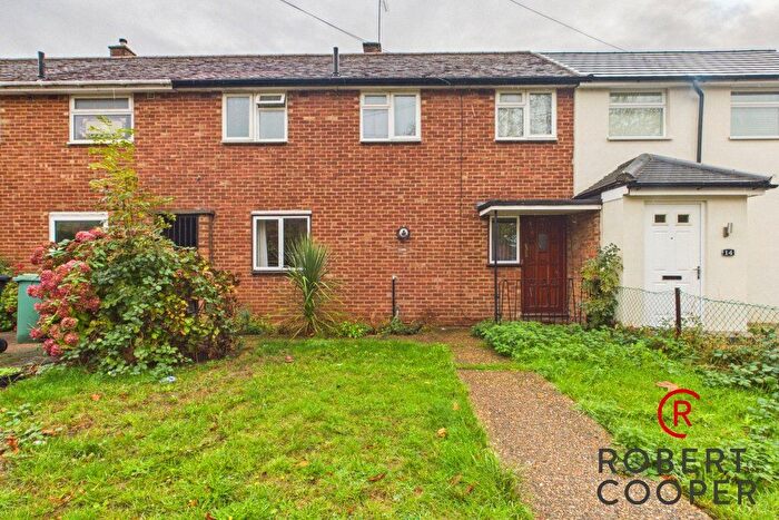 3 Bedroom Terraced House To Rent In Dabbs Hill Lane, Northolt, UB5