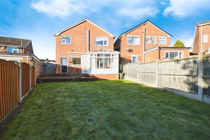3 Bedroom Detached House For Sale In Norwood Avenue, Hasland, Chesterfield, S41