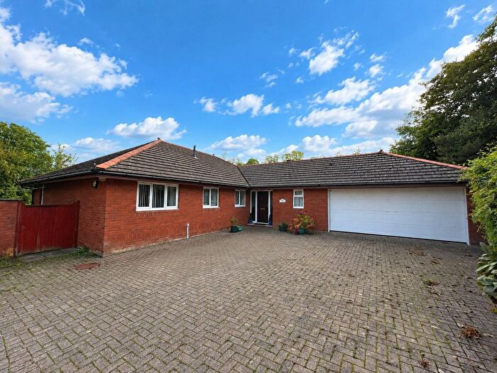 4 Bedroom Bungalow For Sale In Chope Road, Northam, Bideford, Devon, EX39