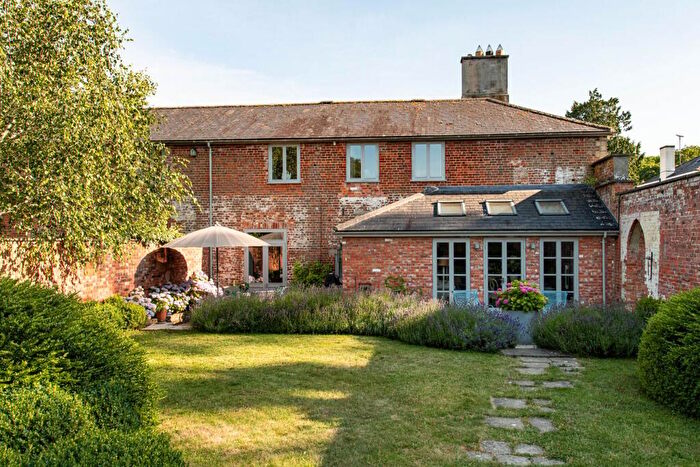 3 Bedroom House For Sale In Rode, Frome, BA11
