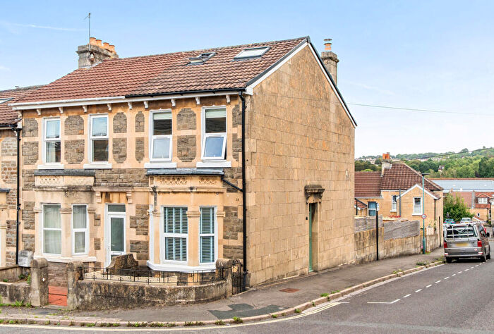 3 Bedroom End Of Terrace House For Sale In Faulkland Road, Bath, Somerset, BA2