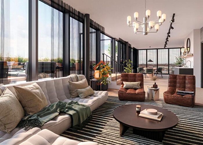 2 Bedroom Flat For Sale In Affinity Living Lancaster Wharf, Princip Street, Birmingham, B4