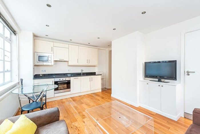 1 Bedroom Flat To Rent In Sloane Avenue, Chelsea, SW3