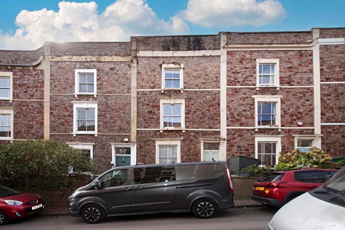 2 Bedroom Apartment For Sale In Garden Flat Bellevue Crescent, Clifton, Bristol, BS8