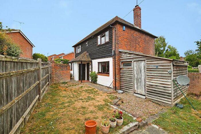 3 Bedroom Detached House For Sale In Waterside Mews, Maidstone, Kent, ME18