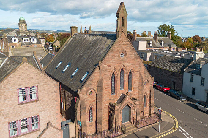 2 Bedroom Town House For Sale In New Wynd, Montrose, DD10