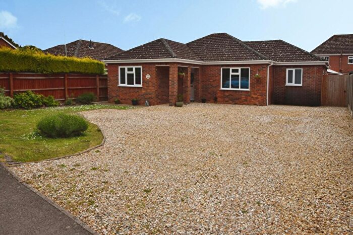 3 Bedroom Detached Bungalow For Sale In Old Main Road, Old Leake, PE22