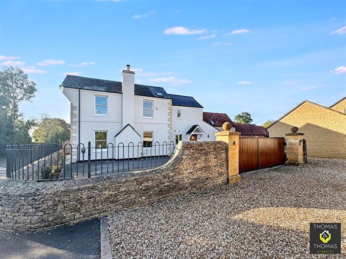 6 Bedroom Semi-Detached House For Sale In Cleeve Road, Gotherington, GL52